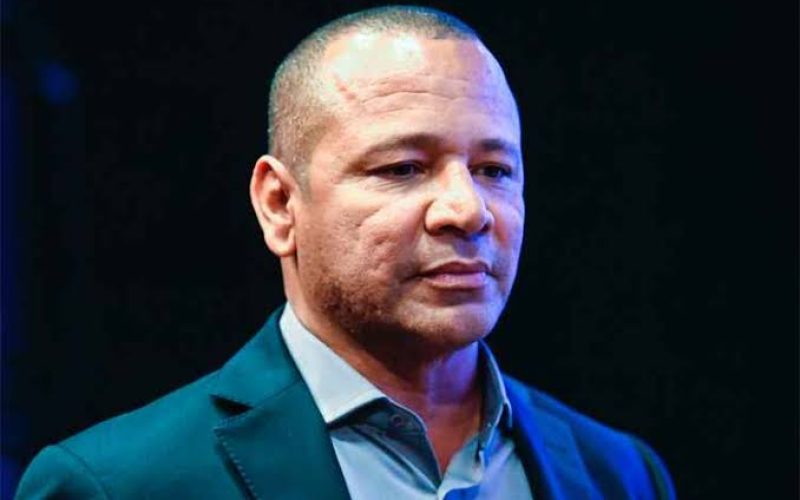 Impacto no Futebol: Pai de Neymar apresenta proposta bilionária para adquirir o Santos!